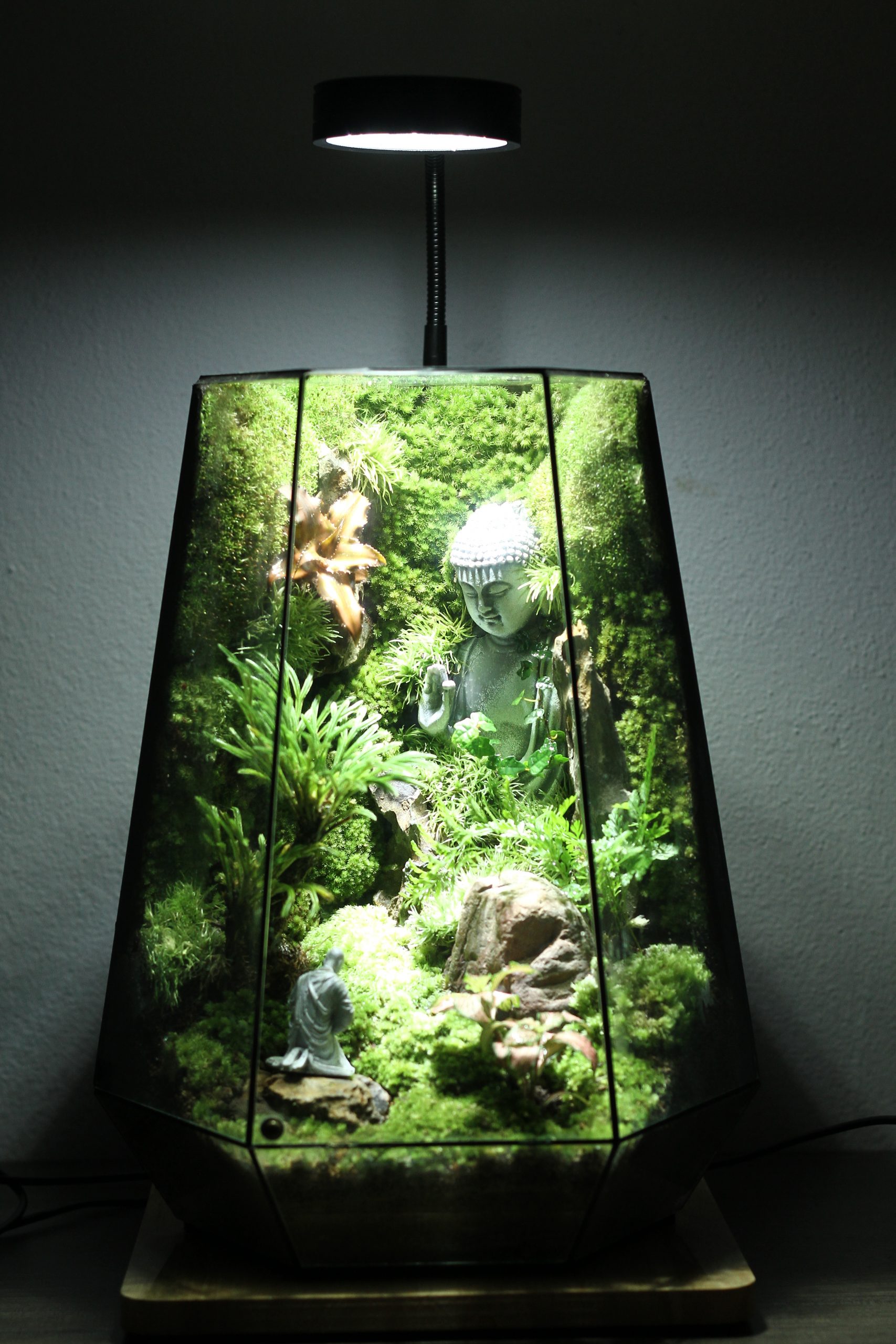 Nhất Tâm Bái Phật cao 32cm