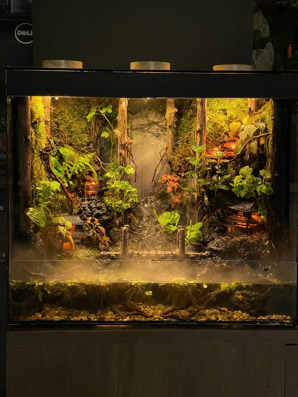 Cổ Trấn Trong Sương Mưa 40x25x35cm